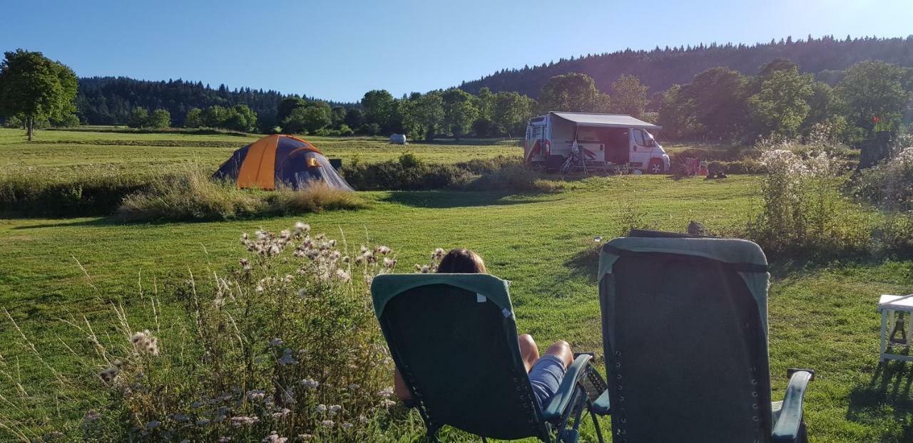 Le Marconnes Bed and Breakfast Saint-Arcons-de-Barges Buitenkant foto